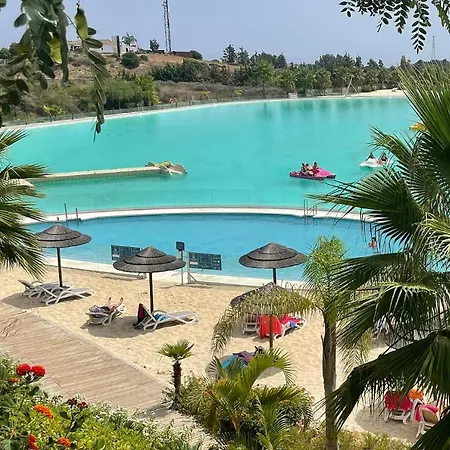 Apartment Stunning Modern 2 Bedroom - Alcazaba Lag *
